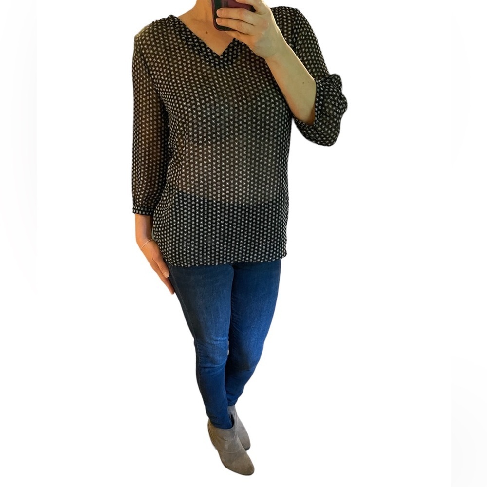 Sheet Black and White Blouse - Picture 2 of 12